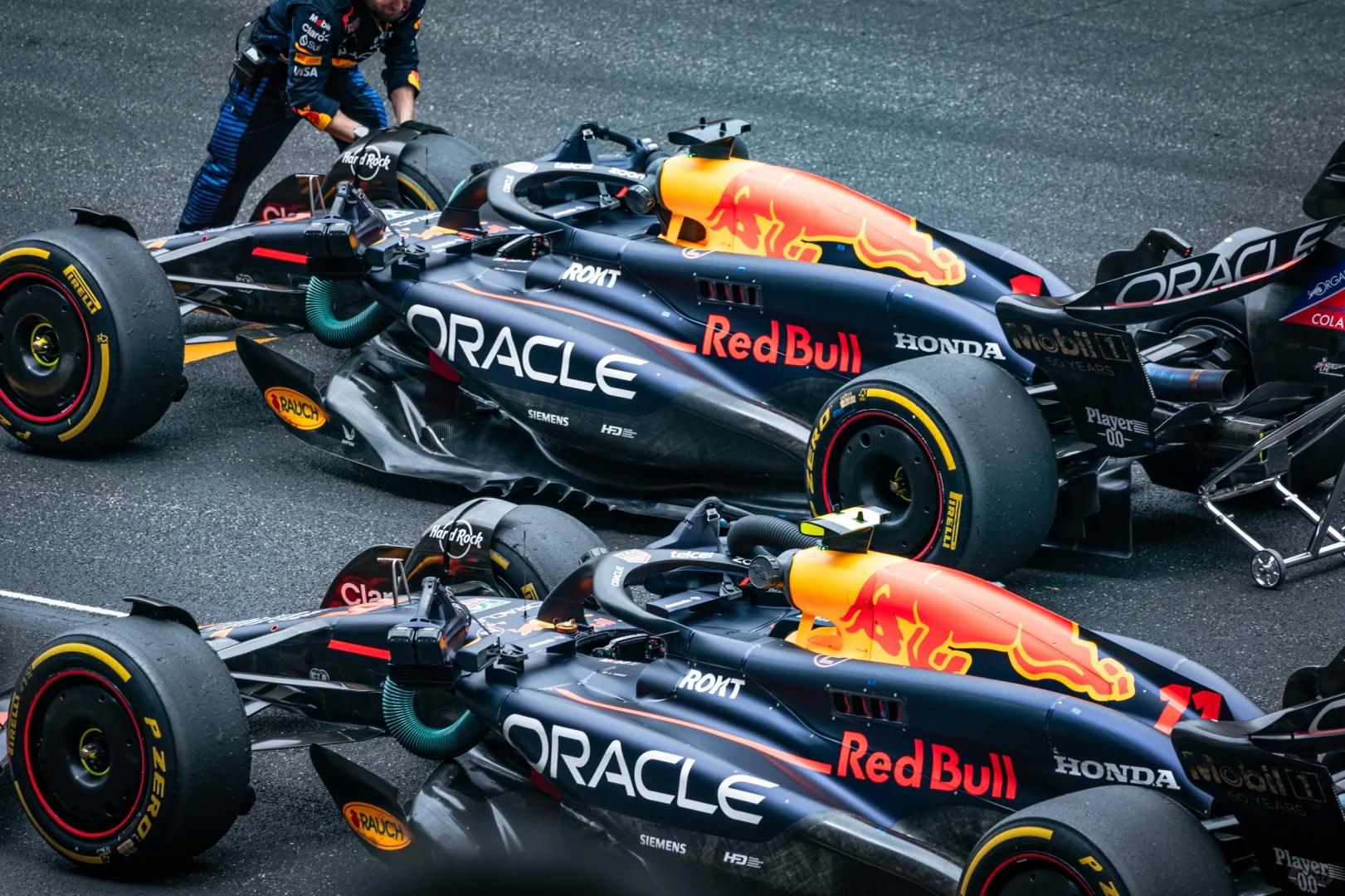 法拉利翻盘红牛车队，拉塞尔关键制胜的简单介绍