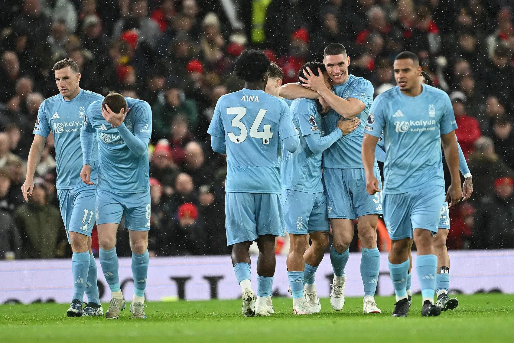 曼联主场告捷，挡住晋级对手进攻