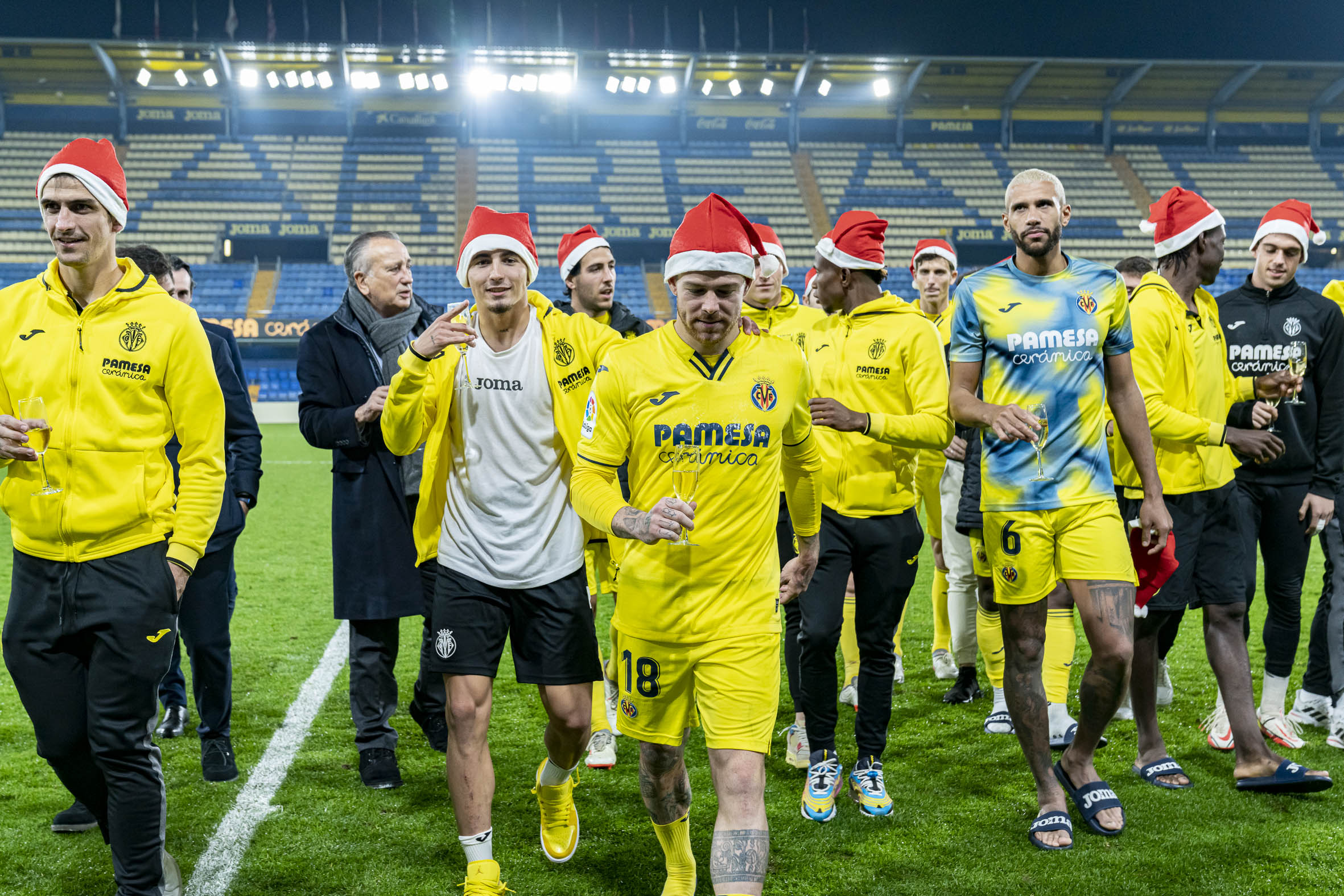 胡尔城主场取胜，球队状态回归稳定