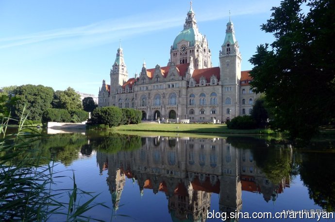 关于造成一场意外！亚琛不敌斯图加特的信息