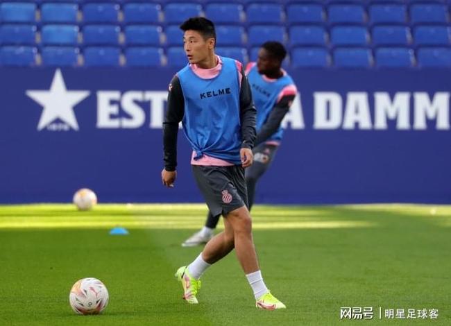 瓦伦西亚客场逆转胜利,积分提升 瓦伦西亚客场逆转胜利,积分提升