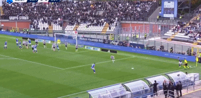 熊猫体育赛事-意大利联赛精彩绝伦，球队称霸赛场