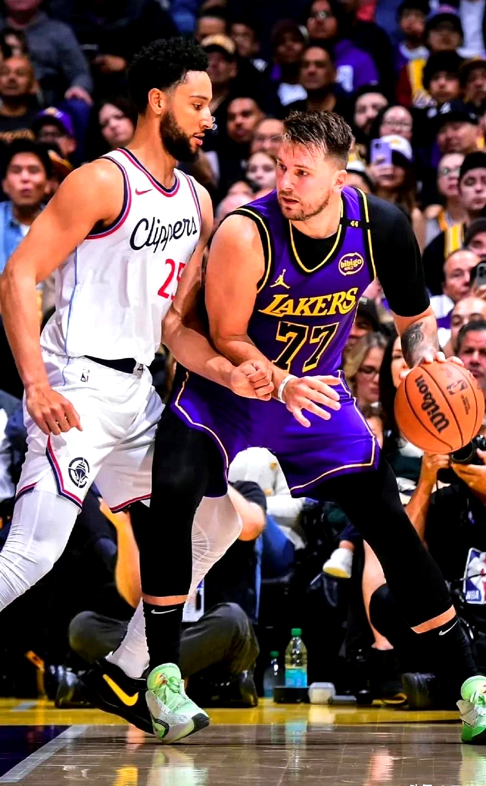 鹈鹕翻盘勇士B队，东契奇制霸全场的简单介绍