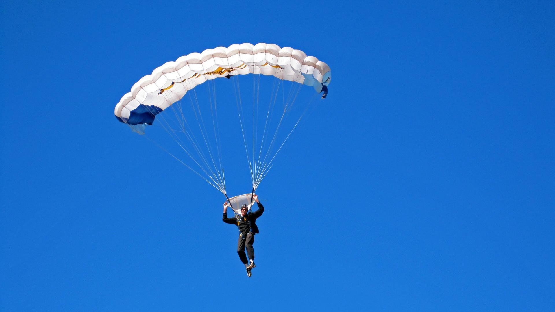 詹姆斯单节爵士独舞，深圳队提前听见终场哨